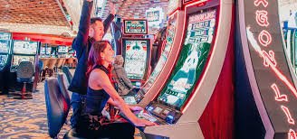 m 24 Live Casino